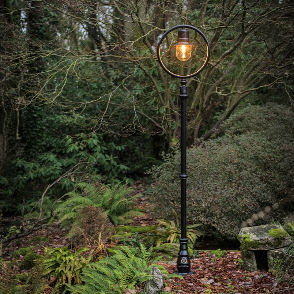 Classic Outdoor Railway Style Lamp Post Cast Iron 273cm