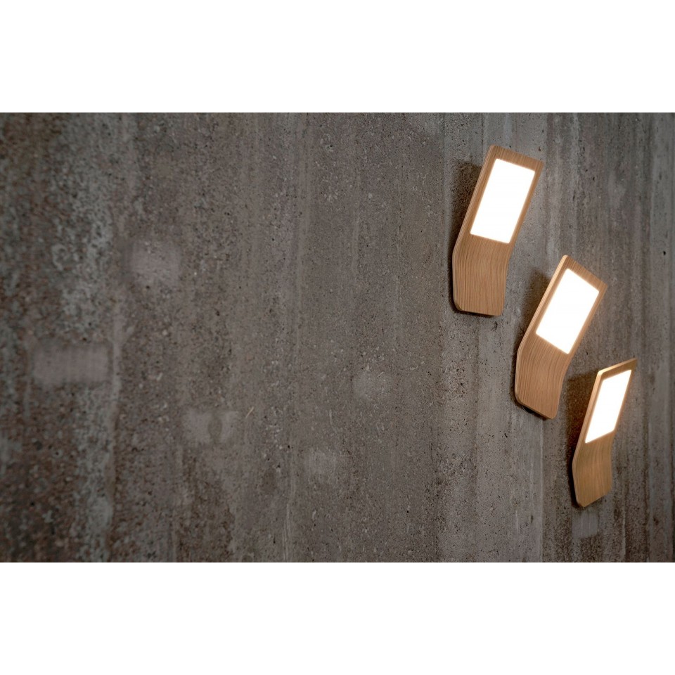 Butterfly 02 Wall/Ceiling Lamp Oak/Walnut 23cm